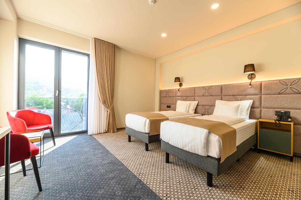 Hotel Dukat Gura Humorului Dış mekan fotoğraf