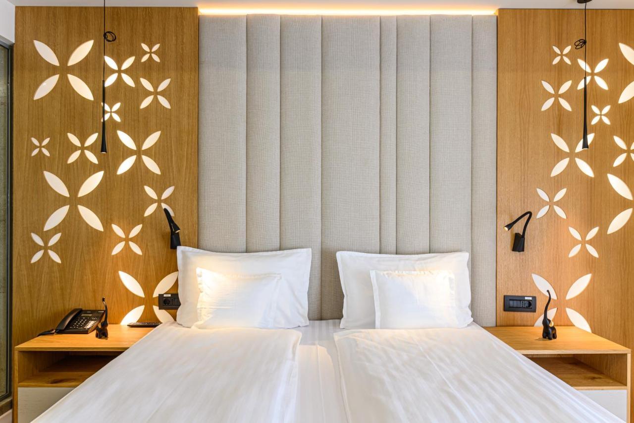 Hotel Dukat Gura Humorului Dış mekan fotoğraf